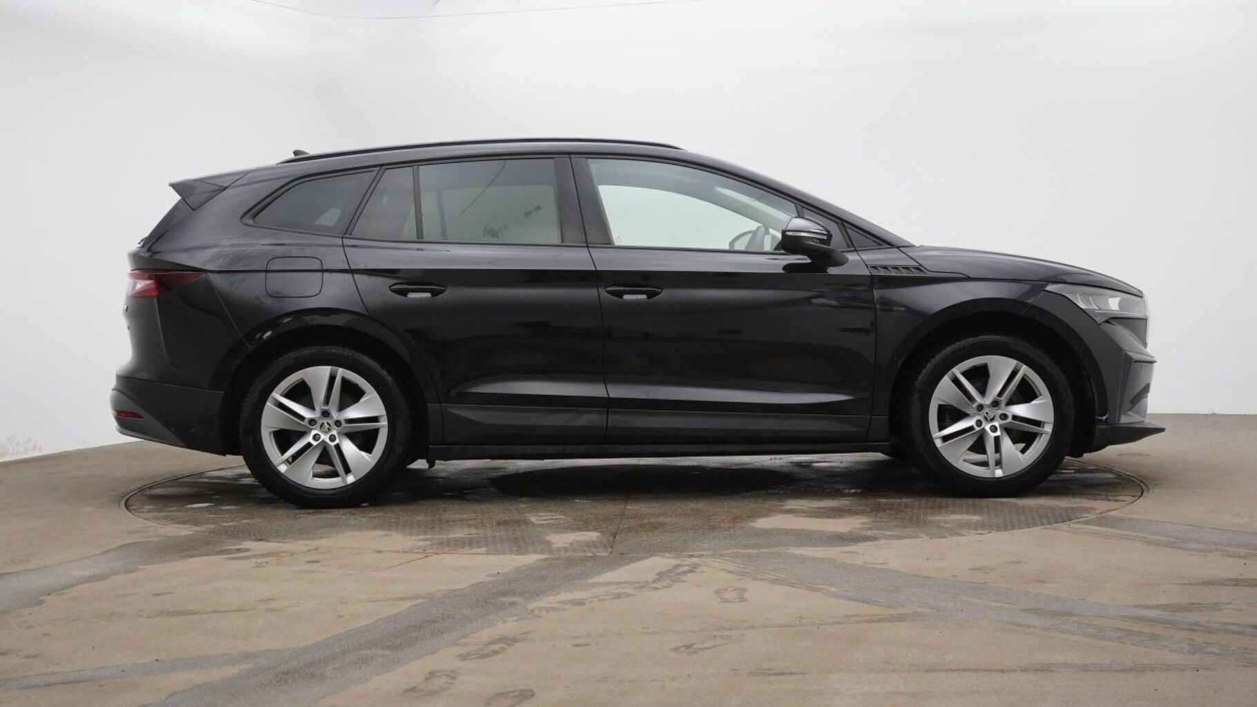 SKODA Enyaq iV E (179ps) 60 62 Kwh