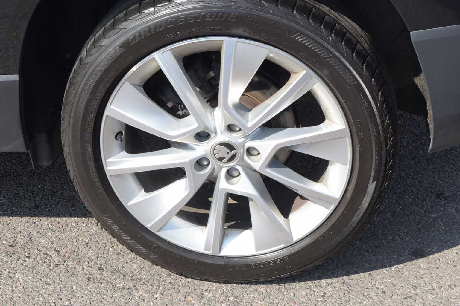 SKODA Karoq SUV 1.0 TSI (110ps) SE L