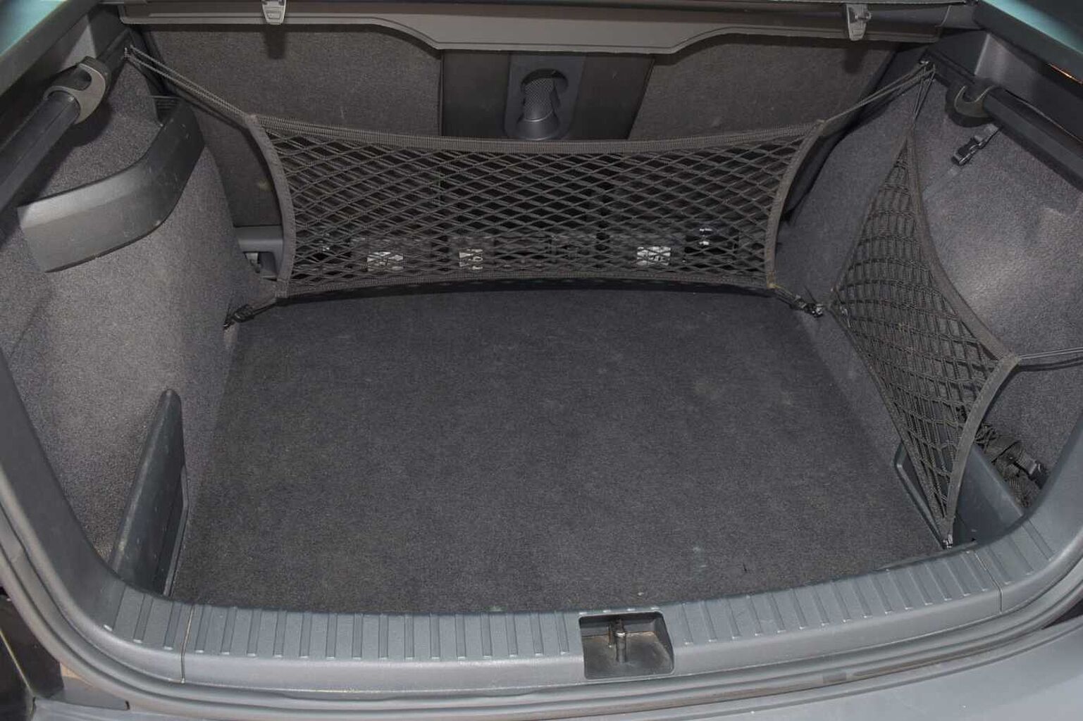 SKODA Karoq SUV 1.0 TSI (110ps) SE L